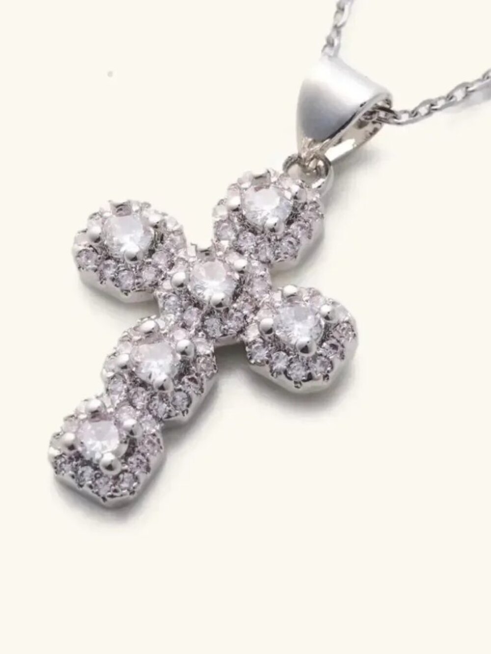 SilverโCross NecklaceโQ314